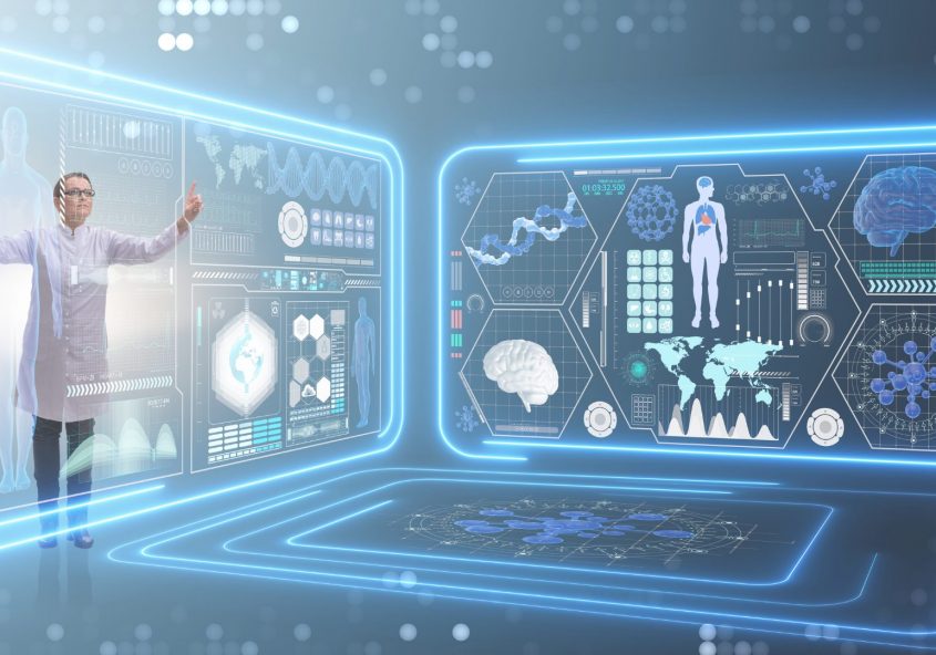 Un professionnel de la santé en visioconférence avec un patient, symbolisant la télémédecine.